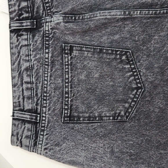 BOOHOO Plus Split Hem Straight Leg Washed Black Jeans - NEW (UK 18 / US 14) - Picture 9 of 16